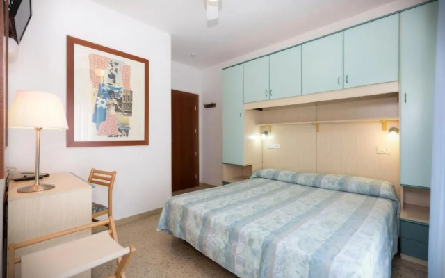 Hotel Etna