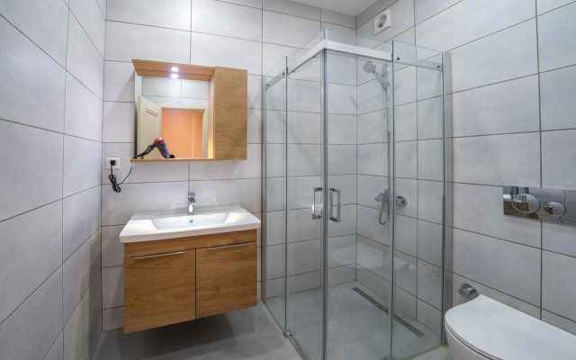 Historic 1 Bedroom Galata Apt-Heart of Istanbul Kuledibi 2