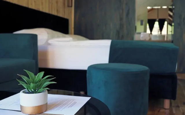 Glamping Resort Halicanum