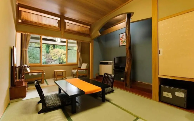 Oshuku Onsen Kawacho Natural Hot Spring