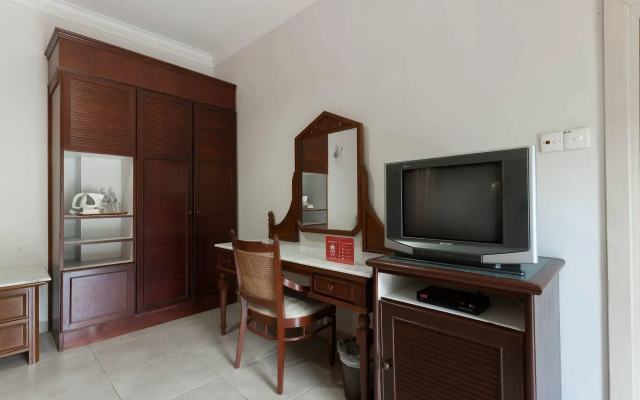 ZEN Rooms Pantai Rhu