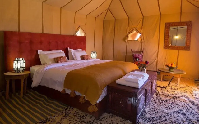 Lantern Luxury Camp