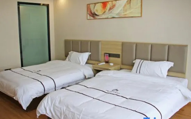 Xuzhou Yunjing Hotel (Normal College Tongshan Wanda Branch)