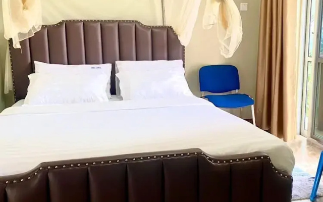 Jebel Hotel and Lounge Buloba