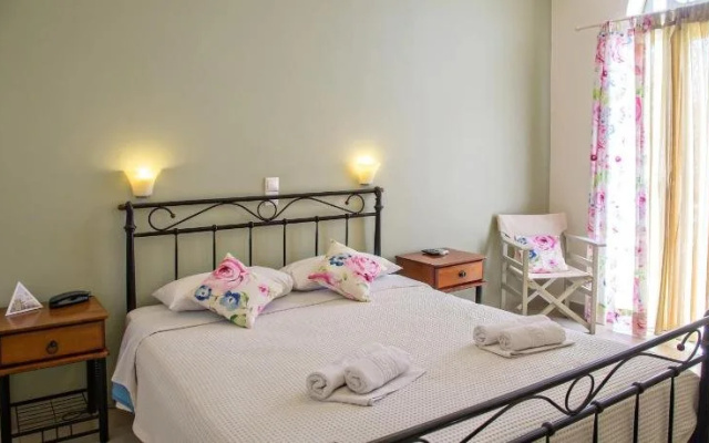 Tiniotissa Studios