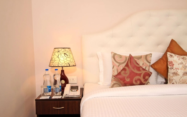 Chris Hotel Whitefield