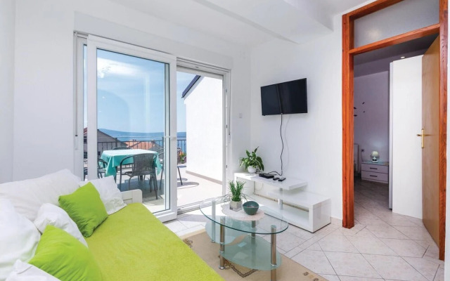 Amazing Home in Crikvenica With Wifi and 2 Bedrooms