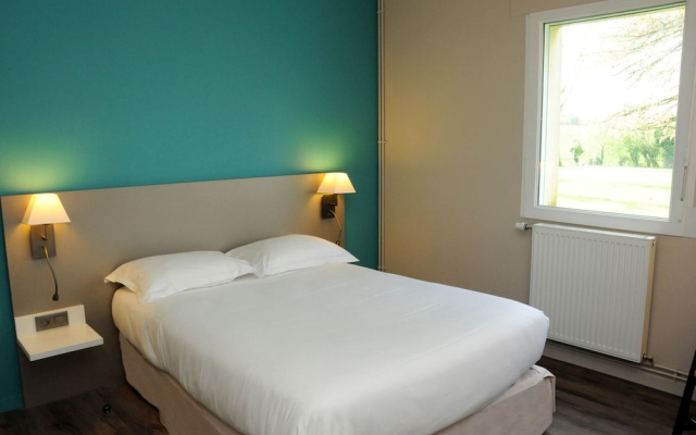 Hôtel Le Corbusson Laval Ouest