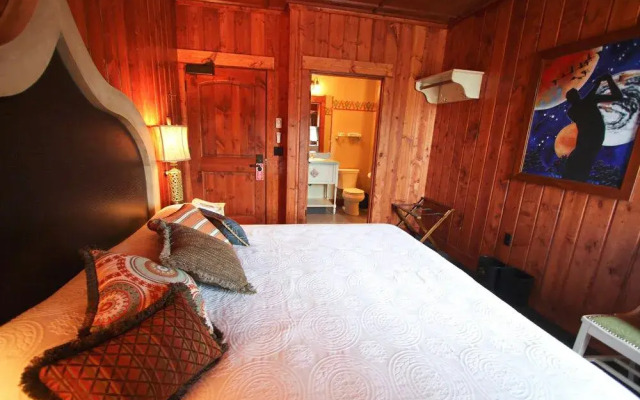McMenamins Gearhart Hotel