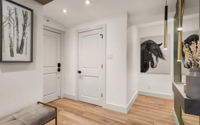 Chateau Eau Claire Unit 13