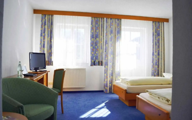 A8 Hotel im Darchinger Hof, Bed & Breakfast