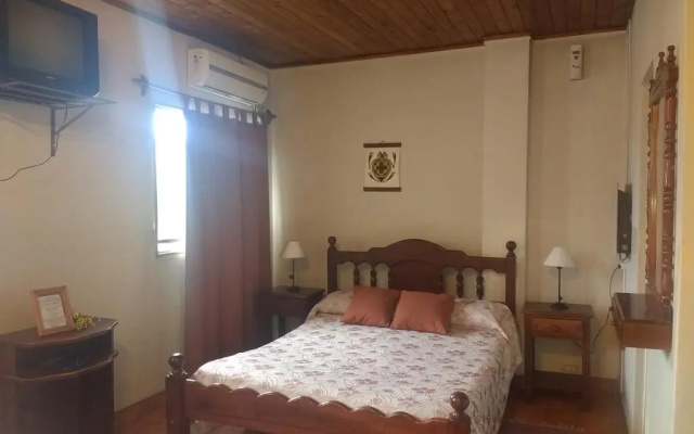 Hotel Satiri