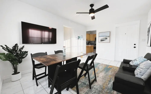 Pompano Beach Delight Retreat 5' Beach