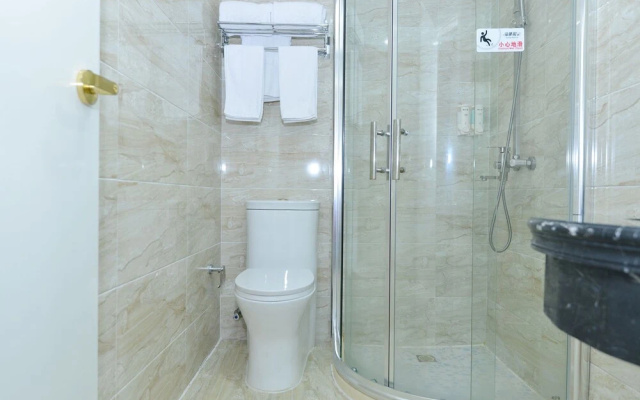 Qihang Hotel