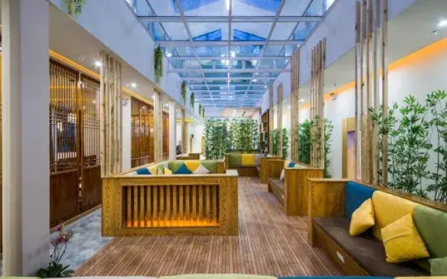 Huamanshi Hotel
