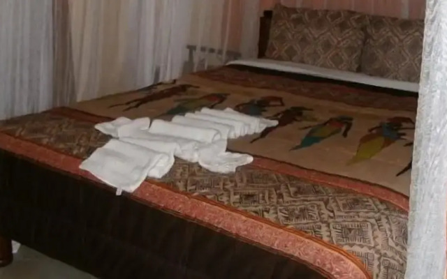 Fahari Guest House