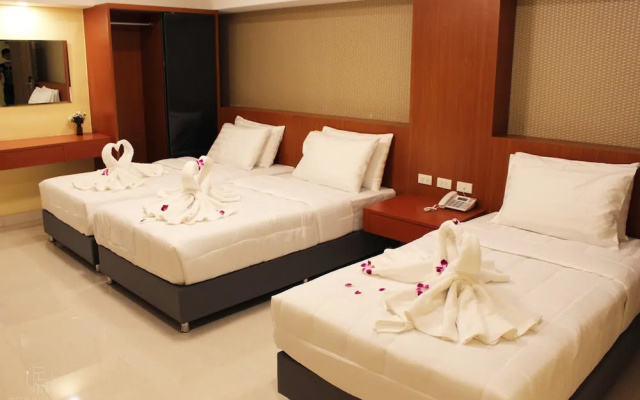 Rest@Ratchada hotel