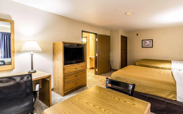 Econo Lodge Valley City