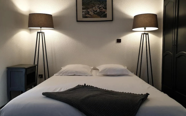 Le Relais des Dix Crus