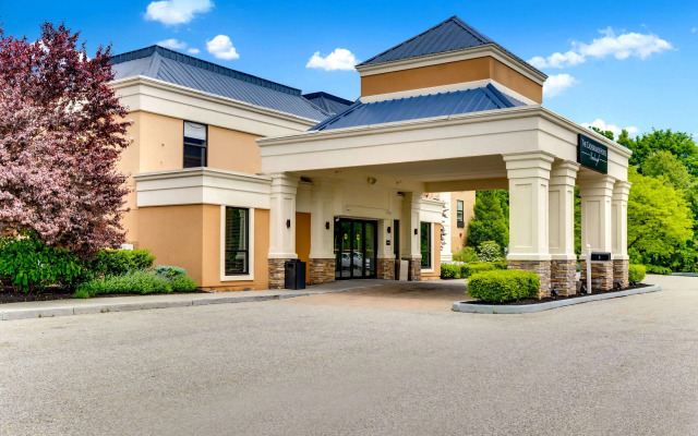 The Crossroads Hotel, Newburgh