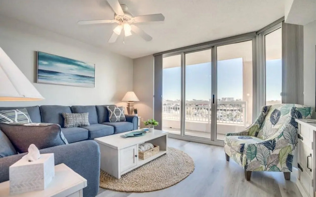 North Tower 401