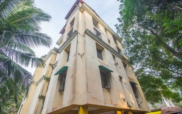 OYO 19009 Home Vibrant 3BHK Benaulim Beach