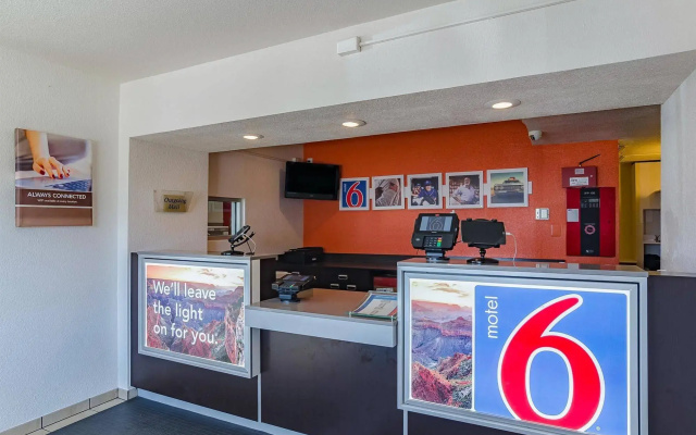 Motel 6 Cheyenne WY