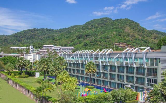 Отель Sugar Marina Resort - ART - Karon Beach бассейн