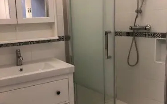 Aniane Maison Renovee avec Jardin et Boulodrome