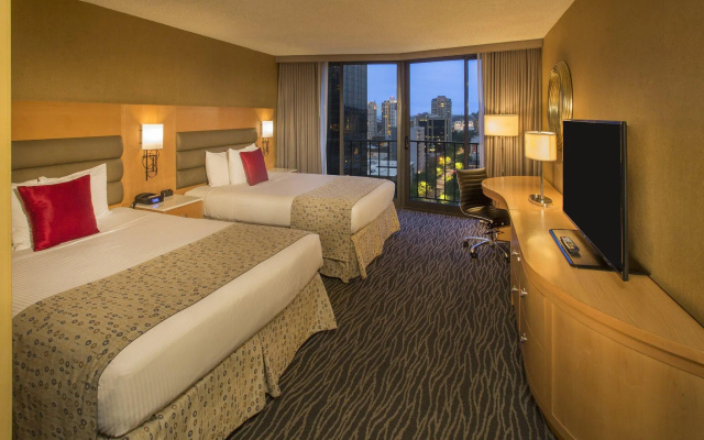 Warwick Seattle
