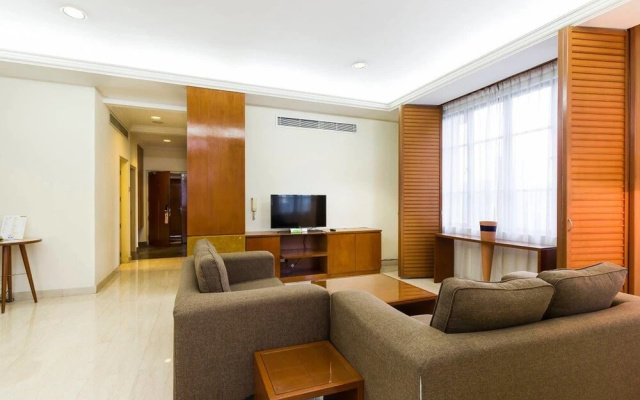 Classic Executive 2 And 1Br Apartment