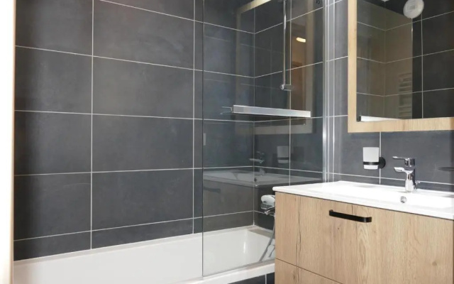 Appartement Mont-de-Lans, 3 pièces, 6 personnes - FR-1-546-37