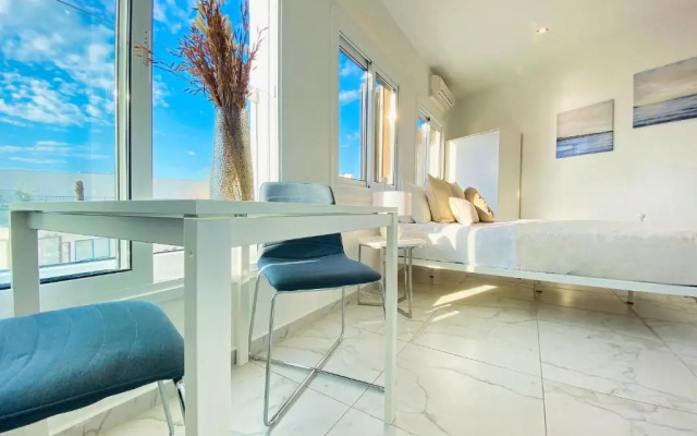 Phaedrus Living : Luxury Flat Lighthouse 75