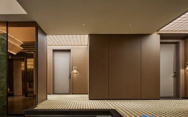 YOLO Cloud Private Hot Spring Design Hotel