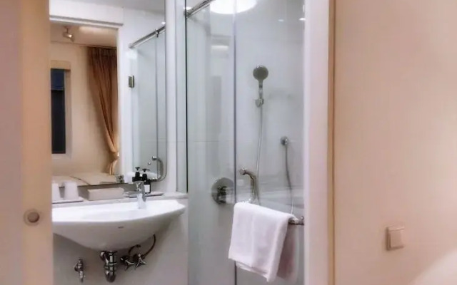KoenoKoeni Boutique Hotel
