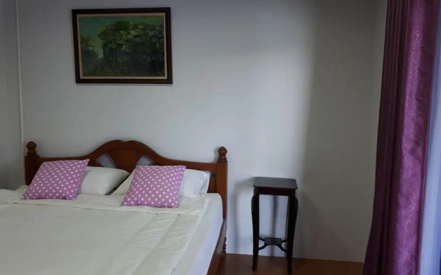 Baanbon Homestay