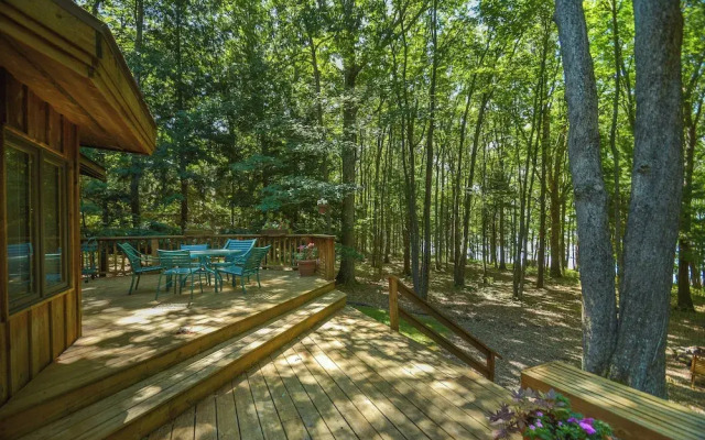 Shoreline Chateau by Taylor Made Deep Creek