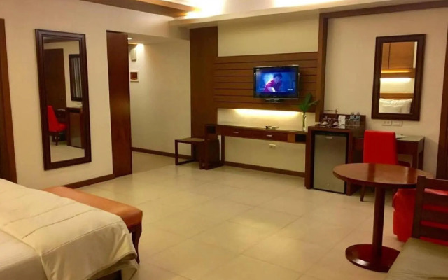 Skinetics Wellness Center Boutique Hotel
