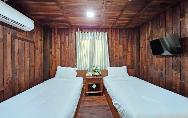 Punnattha House by Peema Villa