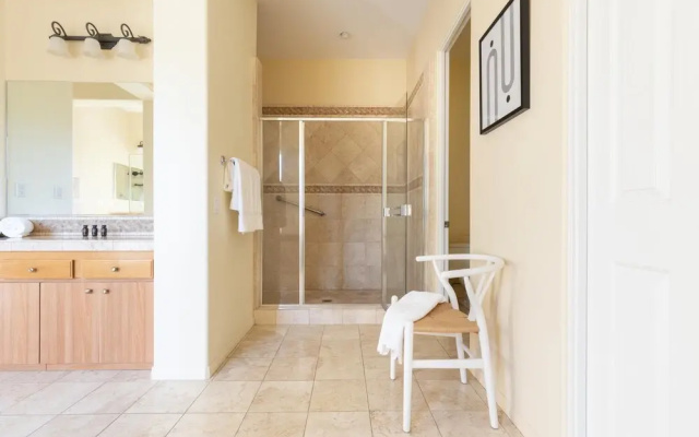 80364 La Quinta 5 Br Home