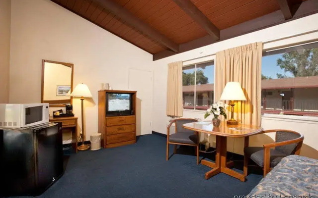 The Jackson Lodge