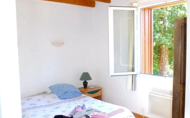 House With 4 Bedrooms in Saint-félix-de-reillac-et-mortemart, With Poo