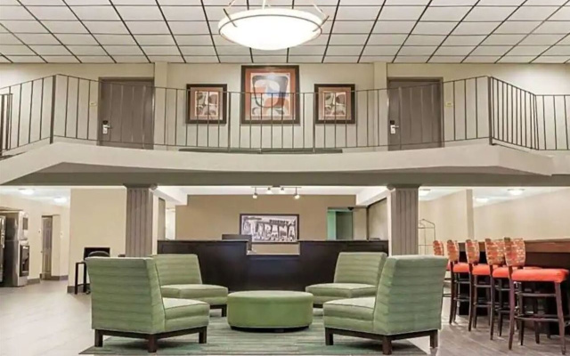 Americas Best Value Inn & Suites Phenix City