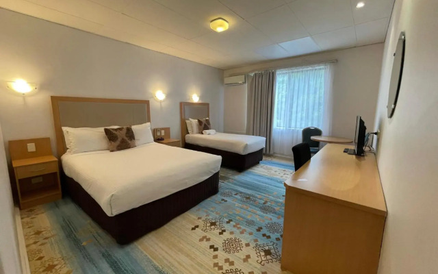 Haven Marina Motel