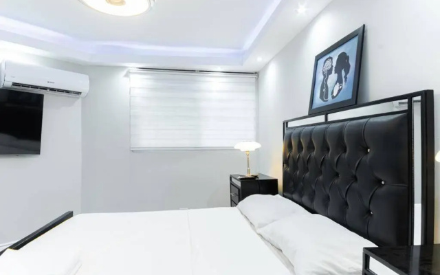 Exotic blue apartment, Próximo Downton Mall .DR