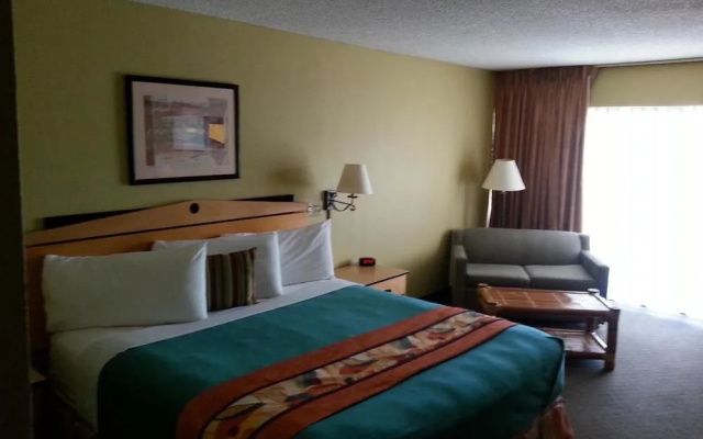 Lake Tarpon Resort