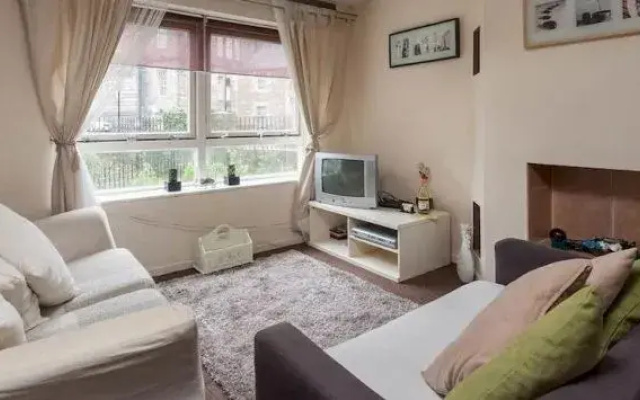 Tony Asga Apartments - Sakina Apartment