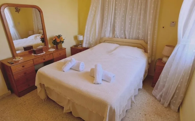 15 ATH - Swallow s Nest Villa