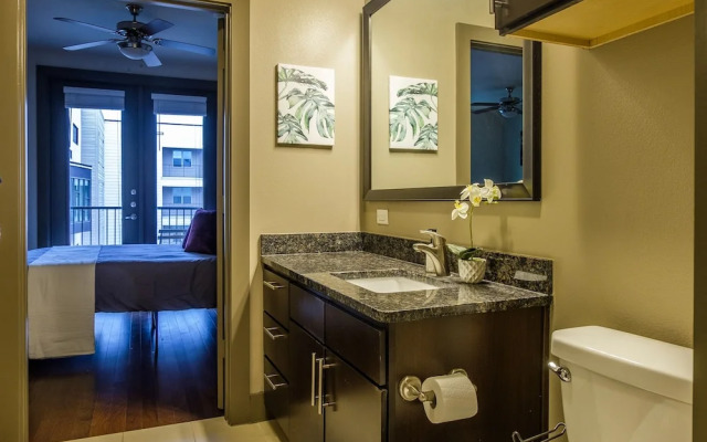 FRONTDESK 5755 Hermann Park Apts Downtown Houston