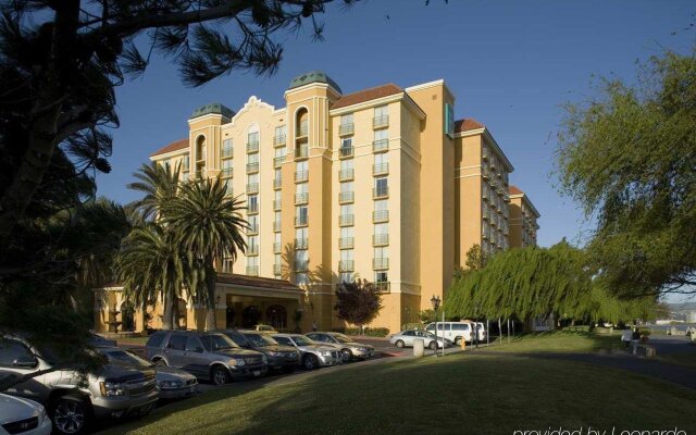 Embassy Suites by Hilton San Francisco Airport Waterfront in Burlingame, United States of America from 223$, photos, reviews - zenhotels.com hotel front